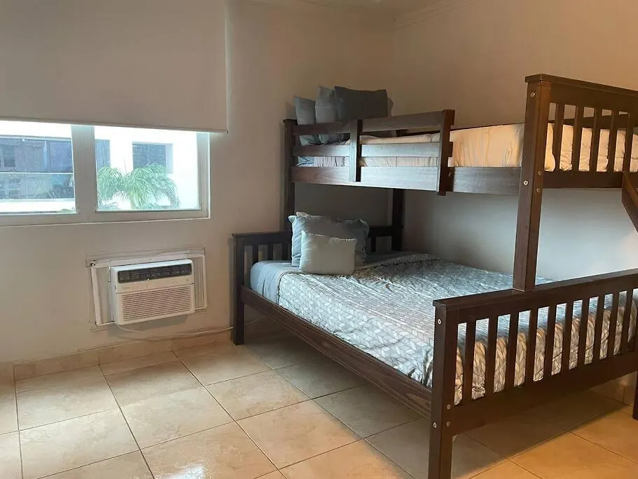 アパート Beach Front 2 Bedroom 1 Bathroom Apt. サンジョアン
